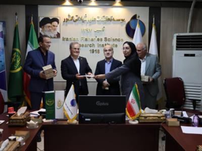 پژوهشکده اکولوژی خلیج فارس و دریای عمان، مرکز برتر مؤسسه تحقیقات شیلاتی در سال‌های ۱۴۰۲ و ۱۴۰۳ شد